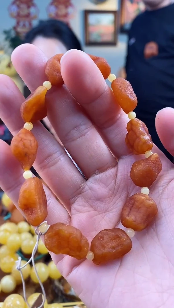 【闪购商品】琥珀手串未镶嵌手串