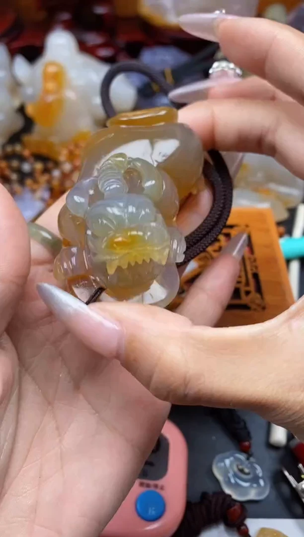 【闪购商品】玛瑙/玉髓颈饰未镶嵌ll