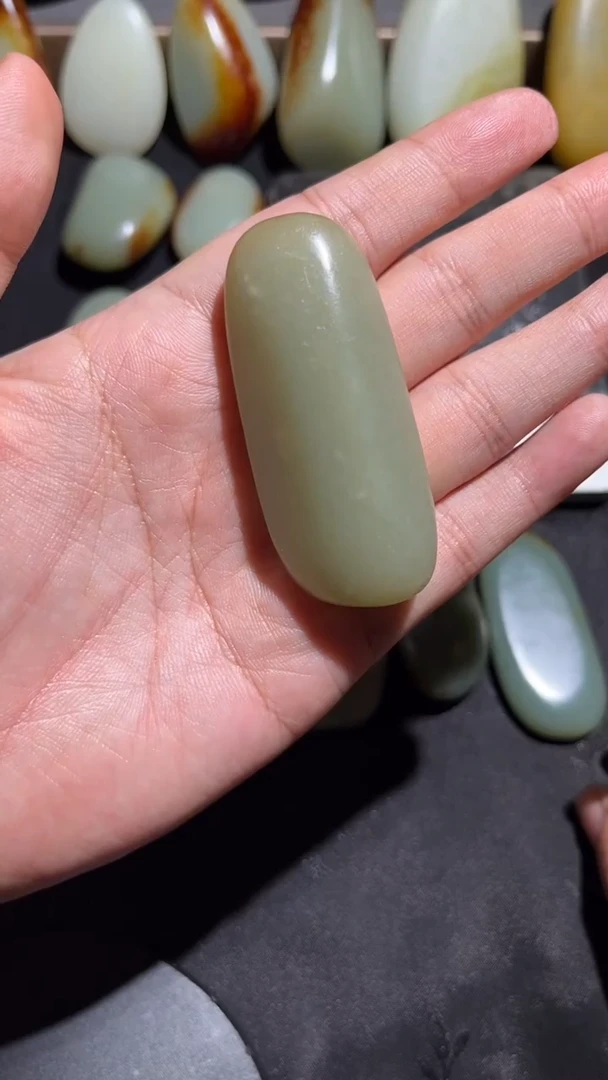 未镶嵌和田玉珠宝奇石22和田玉