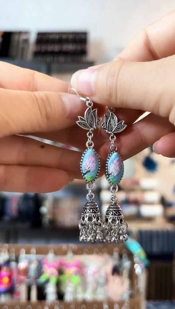 织绣彩云南阁非遗老绣饰品452