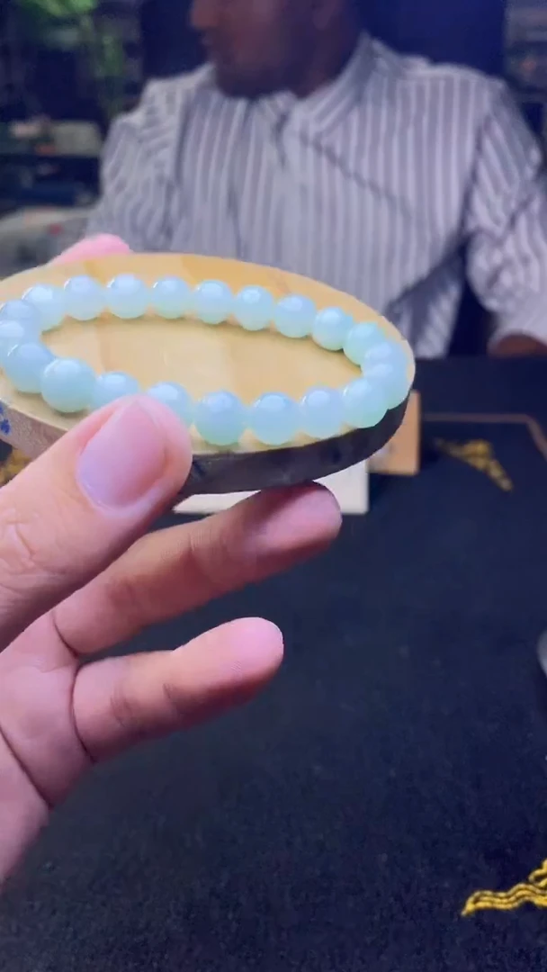 定制翡翠未镶嵌天然缅甸A货翡翠，多样性发货，拍一发一