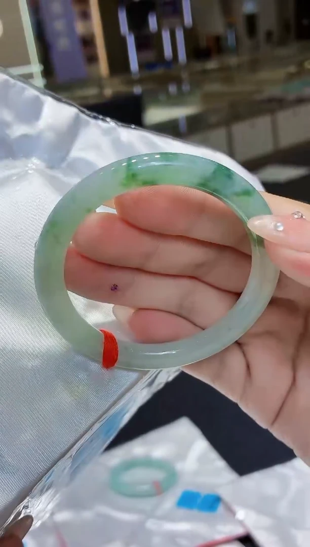 未镶嵌手镯翡翠翡翠手镯54