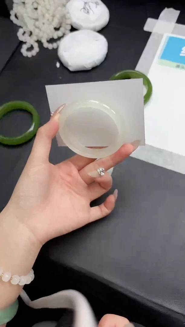 未镶嵌手镯石英质玉195-56