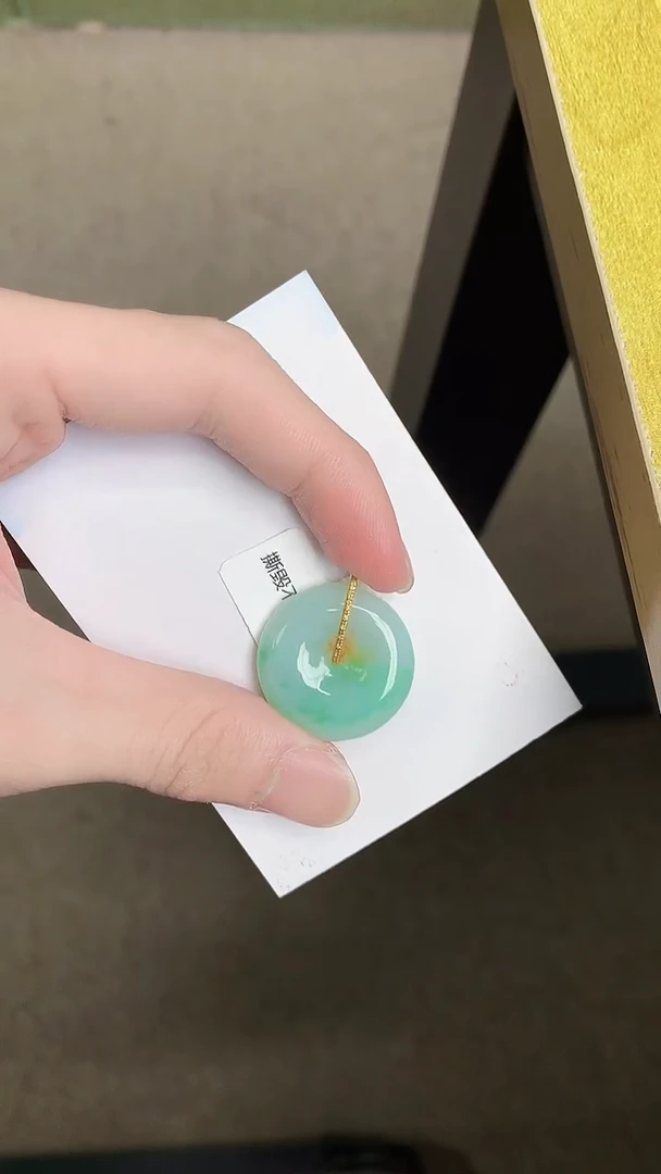 【闪购商品】翡翠颈饰18K金镶嵌5165165156