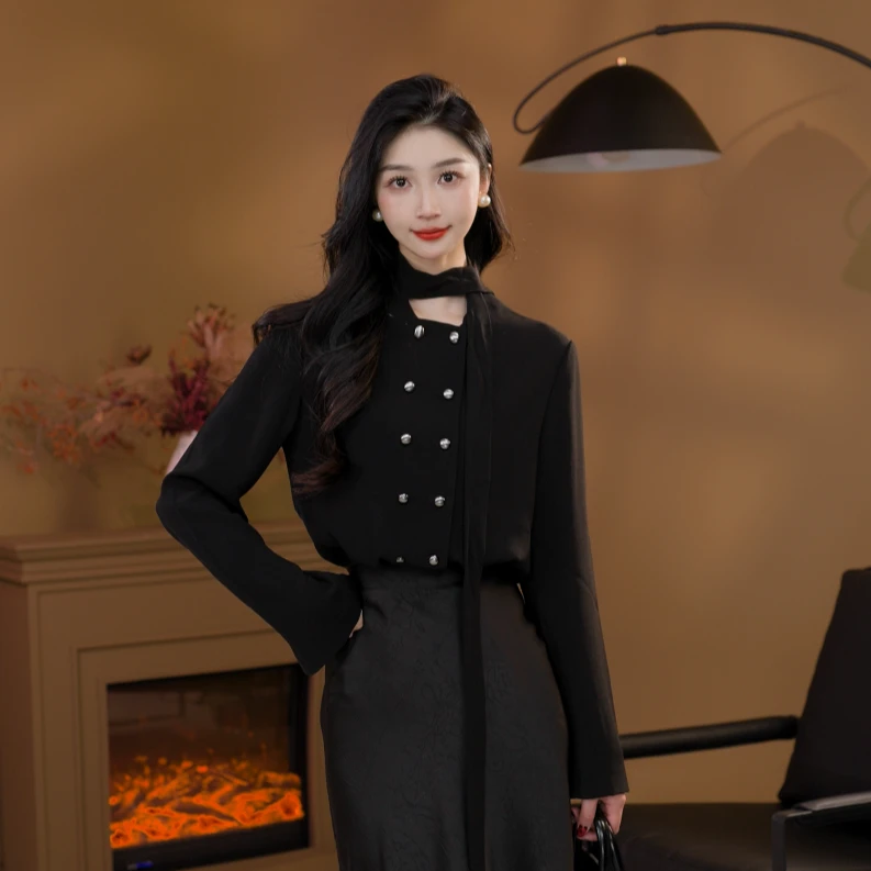 AMASS/阿玛施新款衬衫印花新潮风衬衫短袖女士长袖衬衫女530068