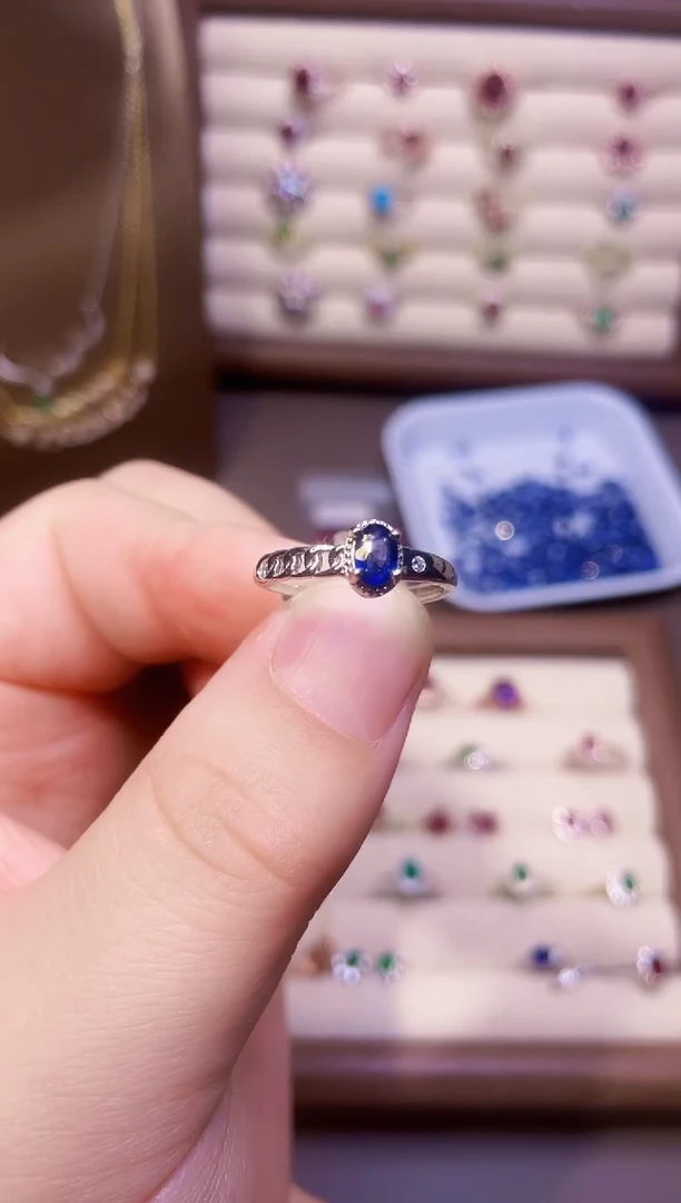 【闪购商品】蓝宝石戒指银S925镶嵌一枚