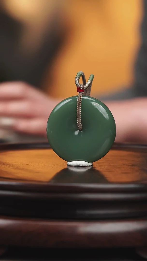 未镶嵌和田玉把件