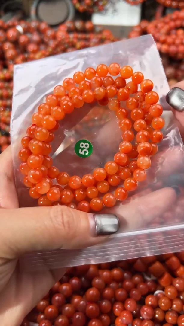 未镶嵌手串南红玛瑙6+