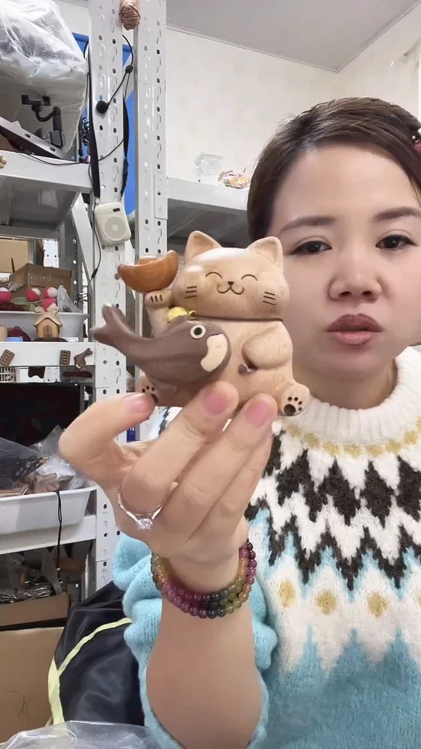 木招财猫摆件  瑕疵带鱼带元宝