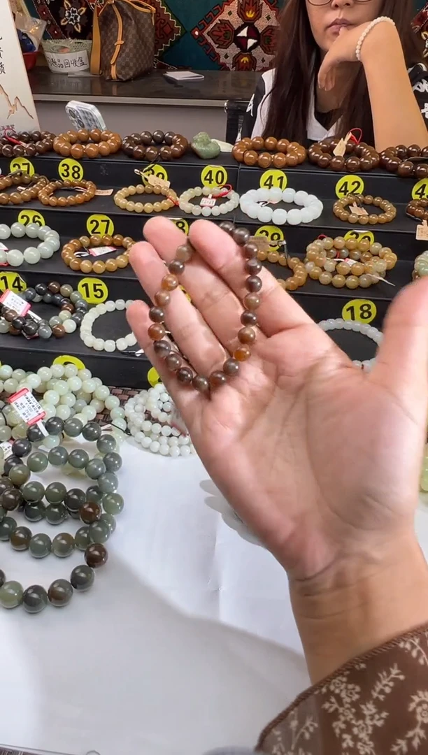 手串未镶嵌和田玉且末料金山糖手串卡8