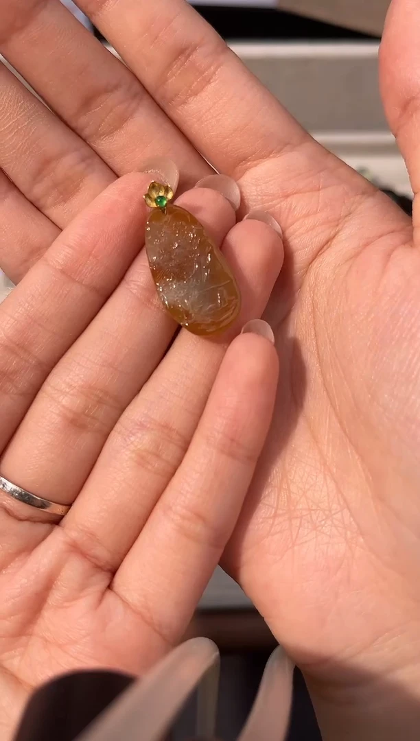 吊坠(不含链)18K金镶嵌翡翠翠小二缅甸翡翠严选