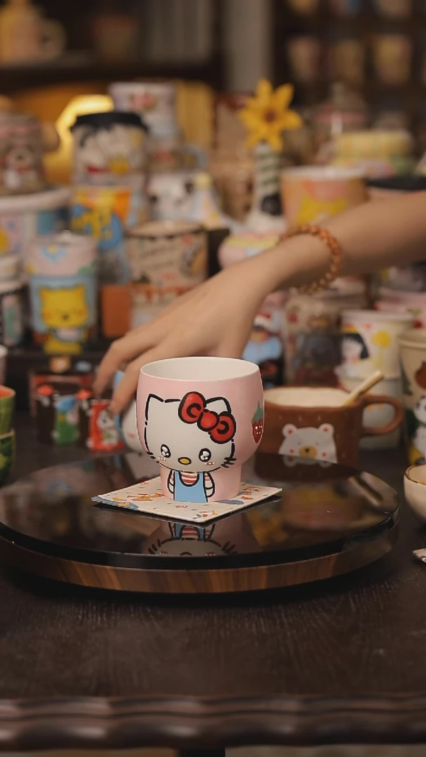 景德镇釉下彩绘设计师款式陶瓷