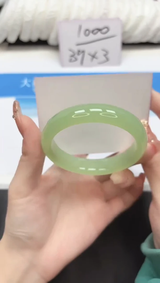 未镶嵌手镯石英质玉21-56