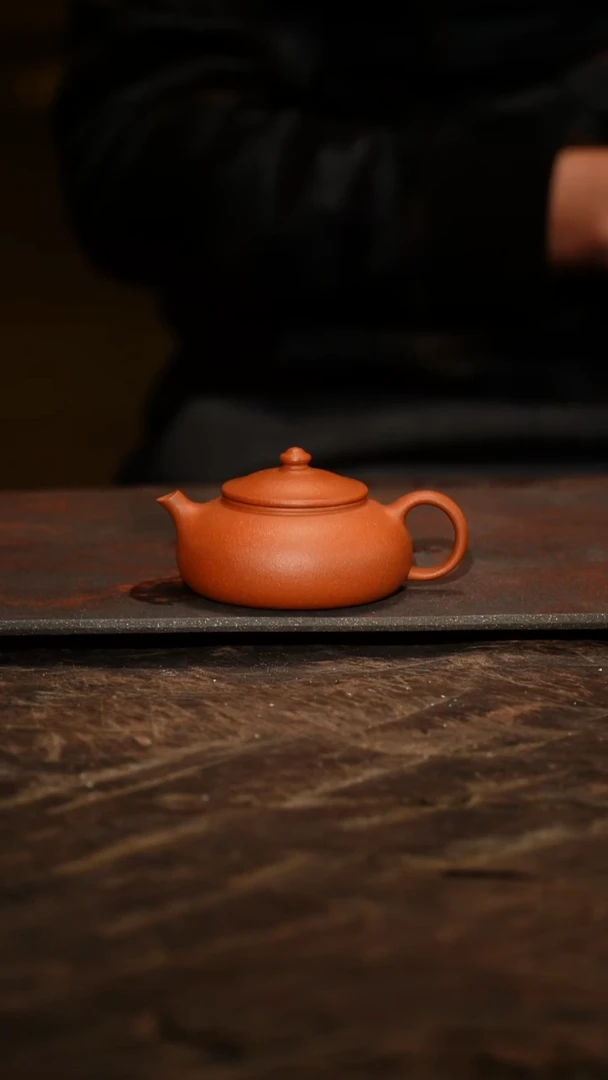 紫砂茶叶罐80cc寒江