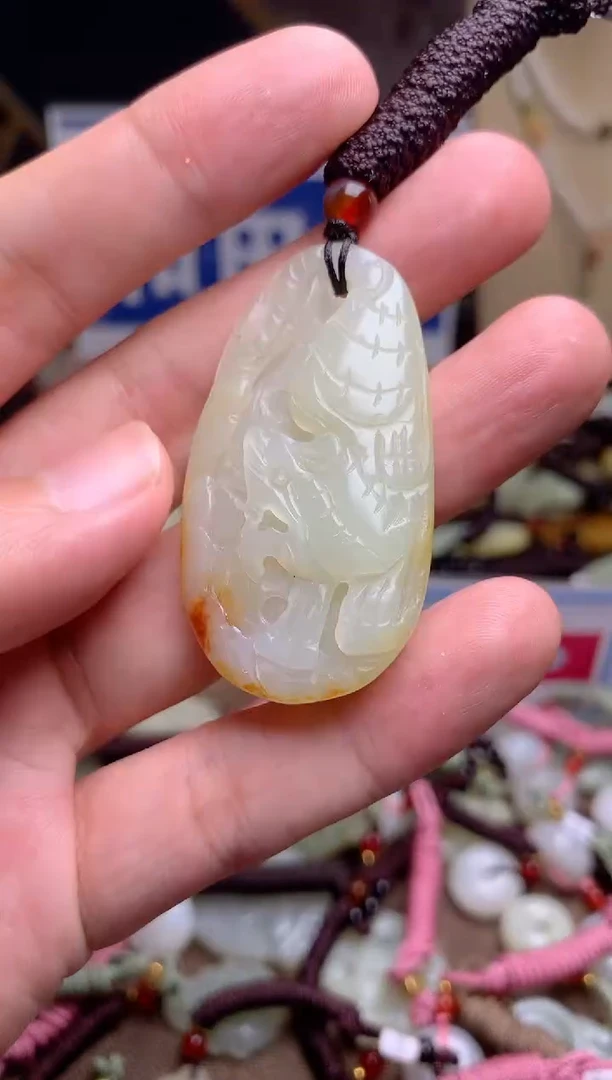 颈饰未镶嵌和田玉1