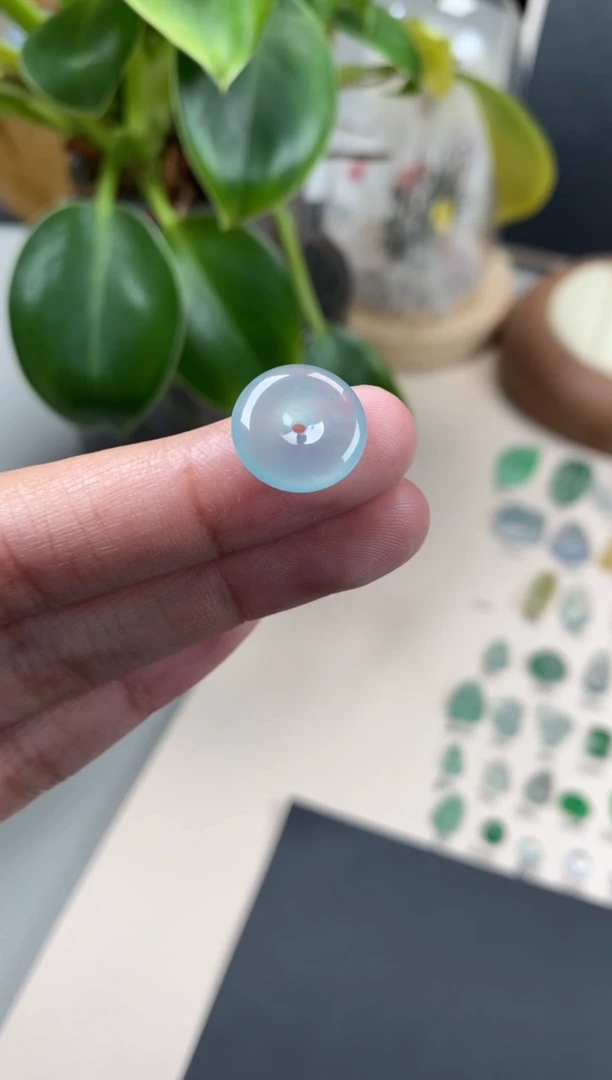 【闪购商品】翡翠颈饰未镶嵌翡翠冰种裸石