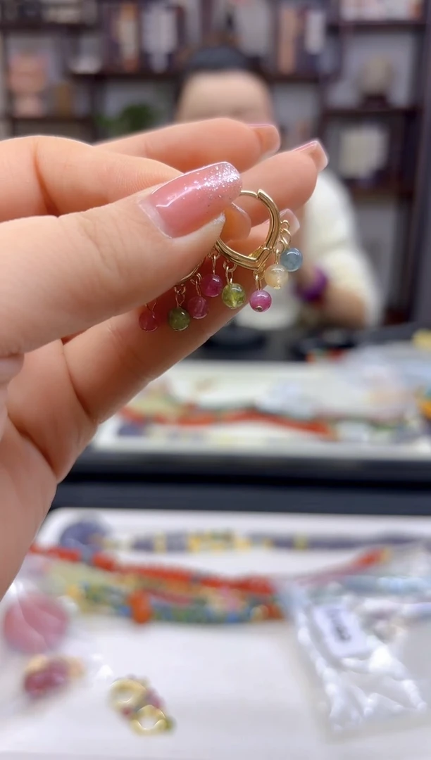 【闪购商品】碧玺耳饰14K金镶嵌耳扣E424