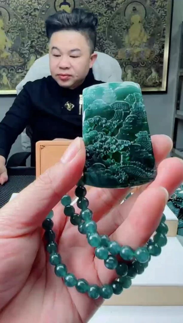 【闪购商品】翡翠颈饰未镶嵌111111111111