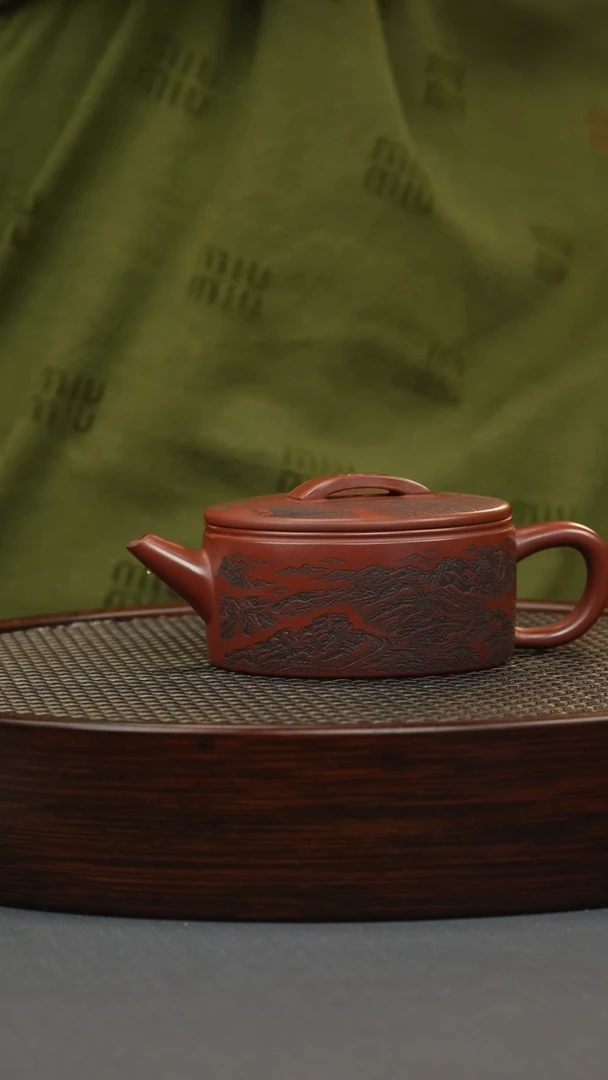 【闪购商品】紫砂茶壶精龙血砂 汉瓦 盖刻长城