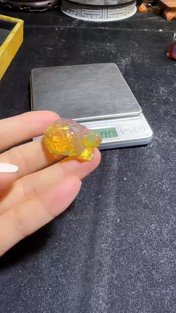 琥珀颈饰未镶嵌44