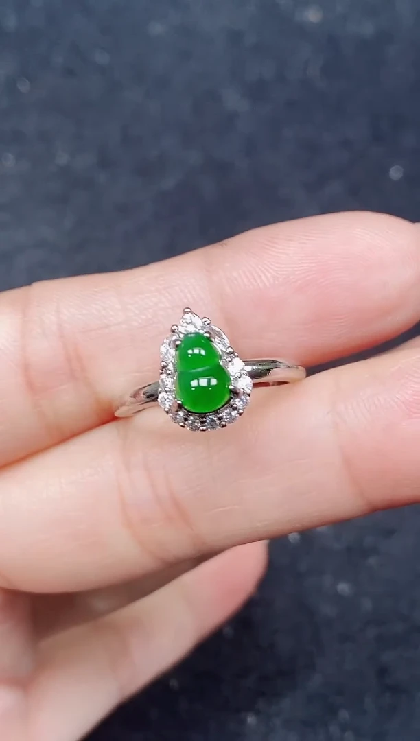 颈饰未镶嵌翡翠天然A货翡翠，保A保真