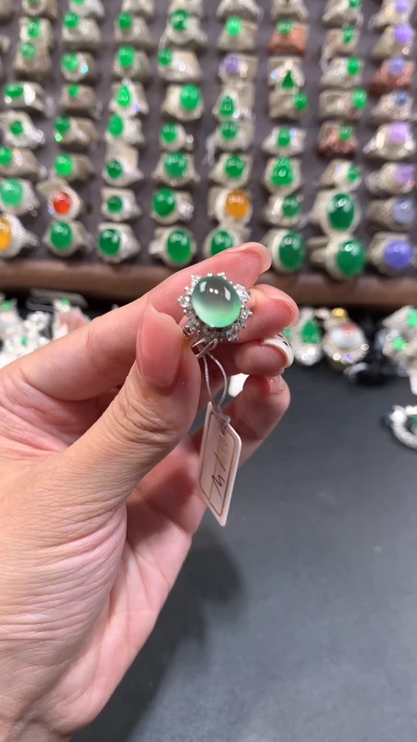 定制翡翠未镶嵌翡翠戒面