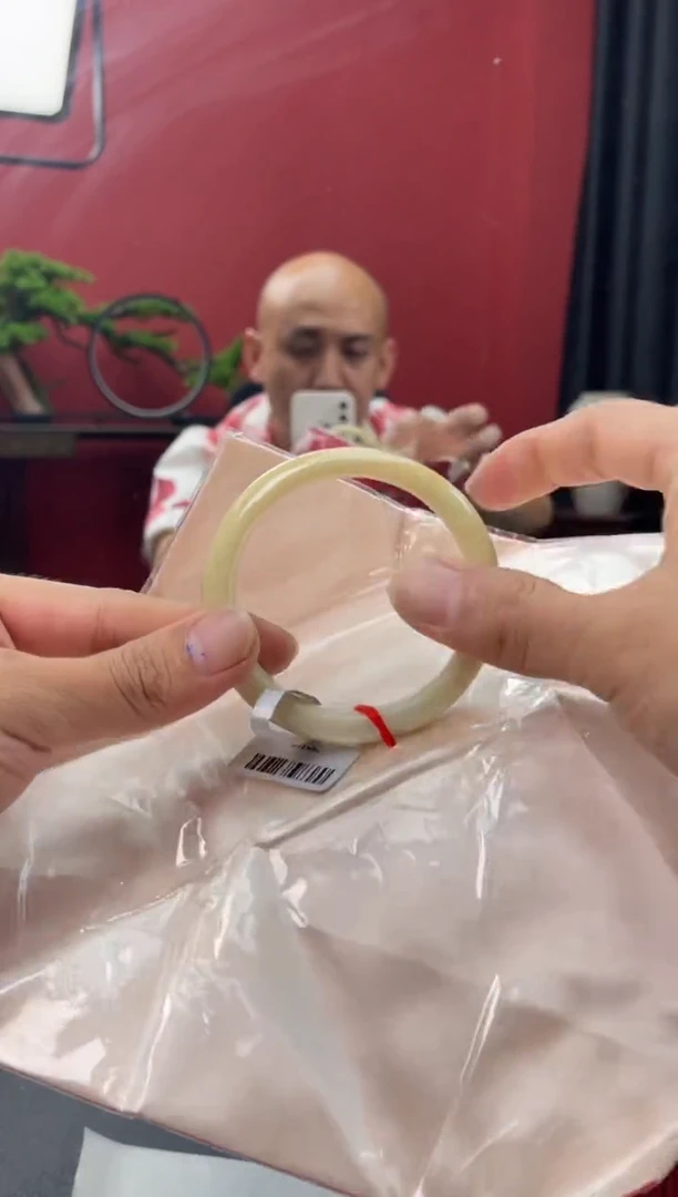 未镶嵌手镯翡翠3