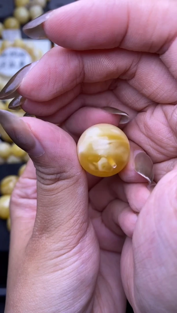 裸石琥珀未镶嵌大小姐珠宝17