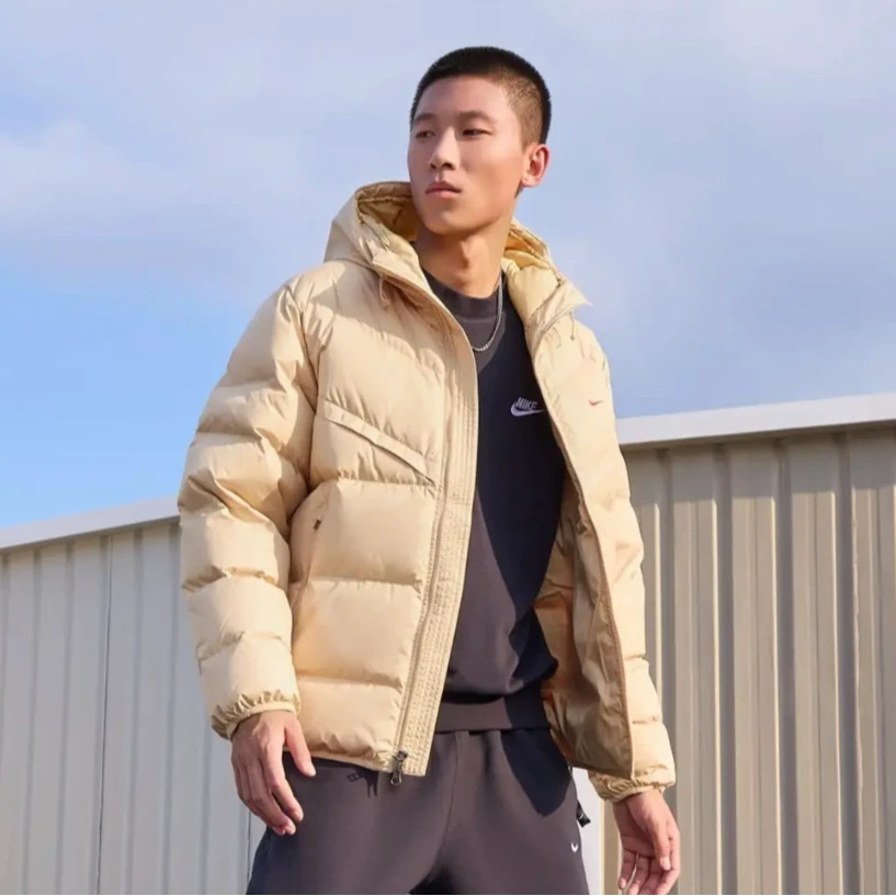 NIKE/耐克舒适时尚连帽拉链长袖羽绒服 男款 芝麻棕 HQ4183-233