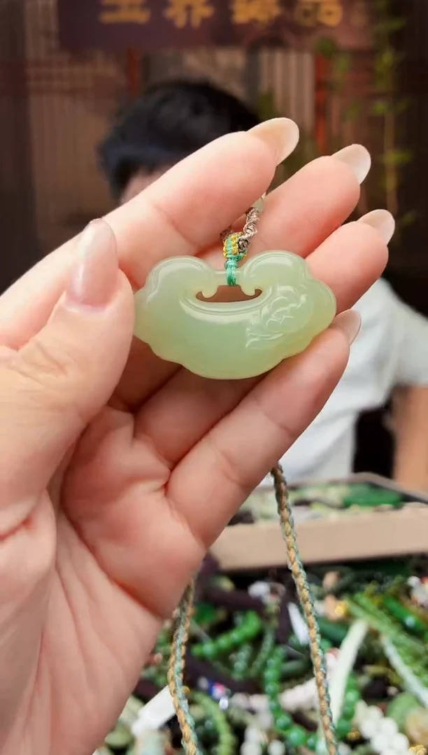 颈饰未镶嵌和田玉多样性发货拍一发一