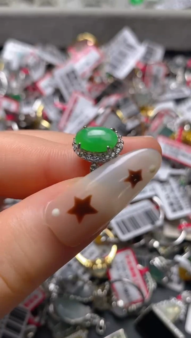 银S925镶嵌戒指翡翠百内无证书