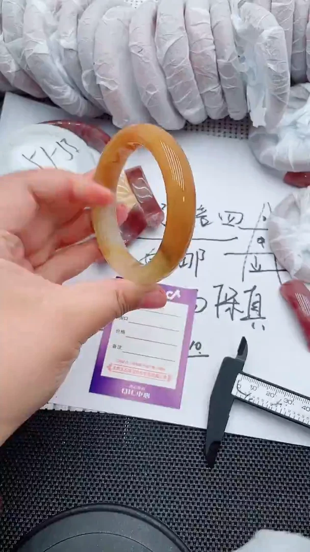 未镶嵌手镯石英质玉210-58-59