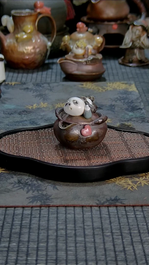 【闪购商品】黄老师熊猫迷你宝瓶