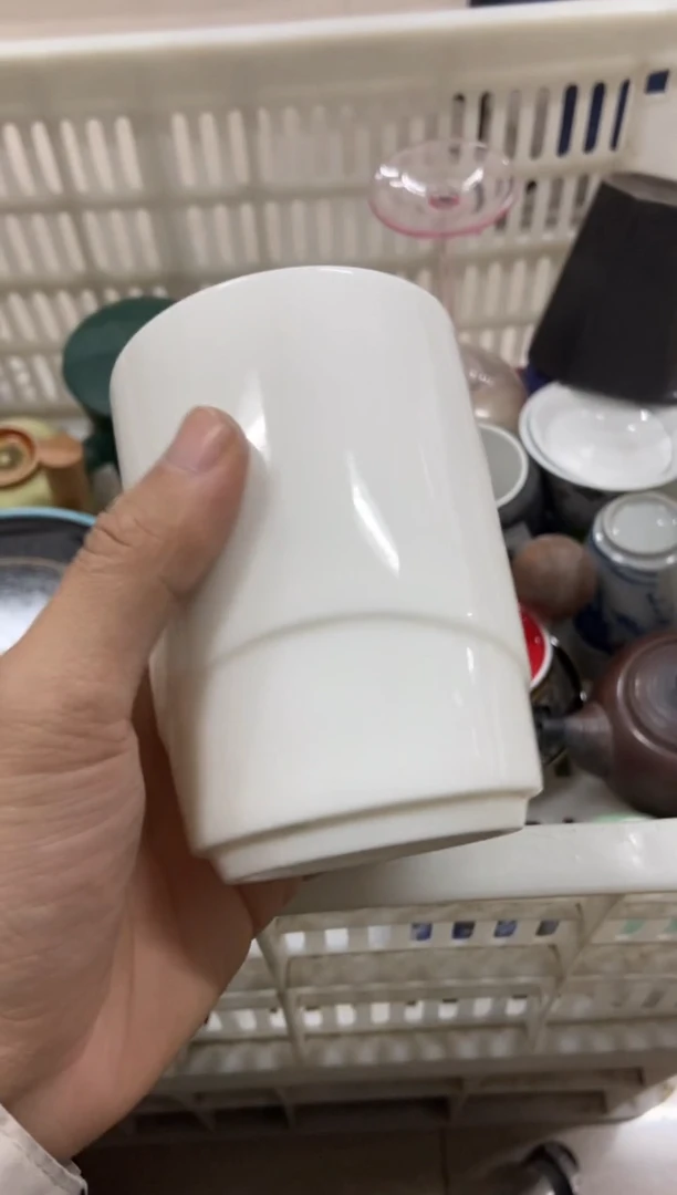 杯无运费险有瑕疵的摄影的产品有使用过的痕迹有点脏介意勿拍
