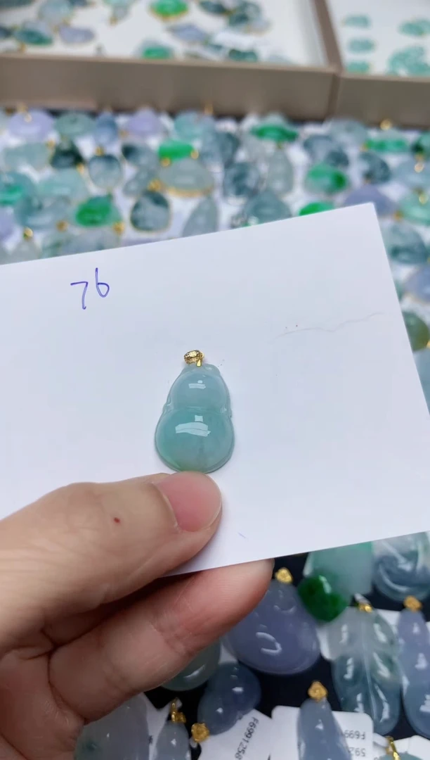 【闪购商品】翡翠颈饰18K金镶嵌天然翡翠A货