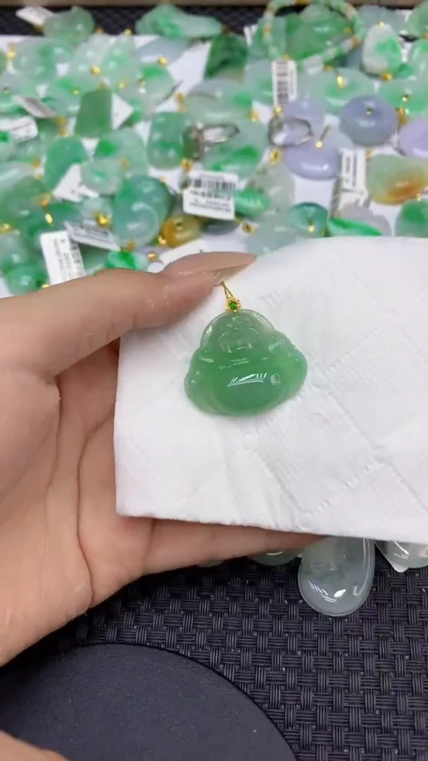 翡翠18K金镶嵌颈饰天然缅甸A货翡翠