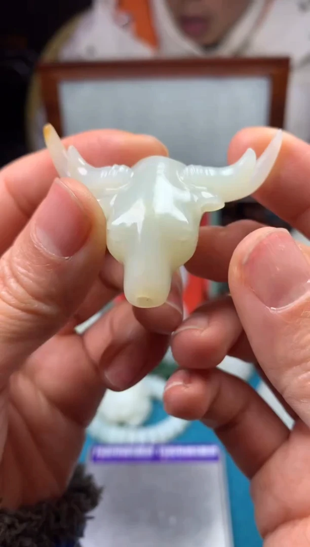 颈饰未镶嵌和田玉拍一发一