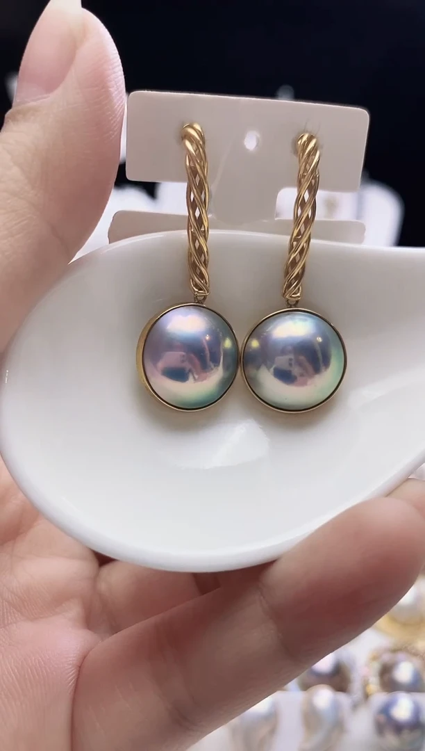 耳饰拼合珍珠（马贝珠）18K金镶嵌海水马贝耳饰