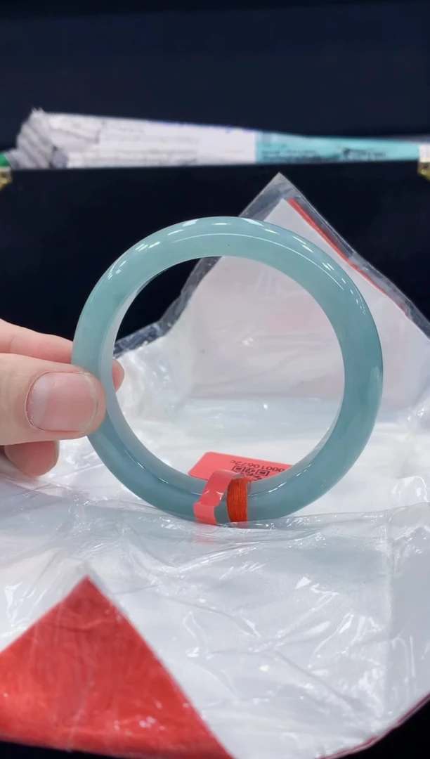未镶嵌手镯翡翠翡翠手镯