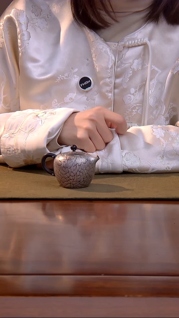 大千手作 巨轮珠 木纹金 足银 泡壶