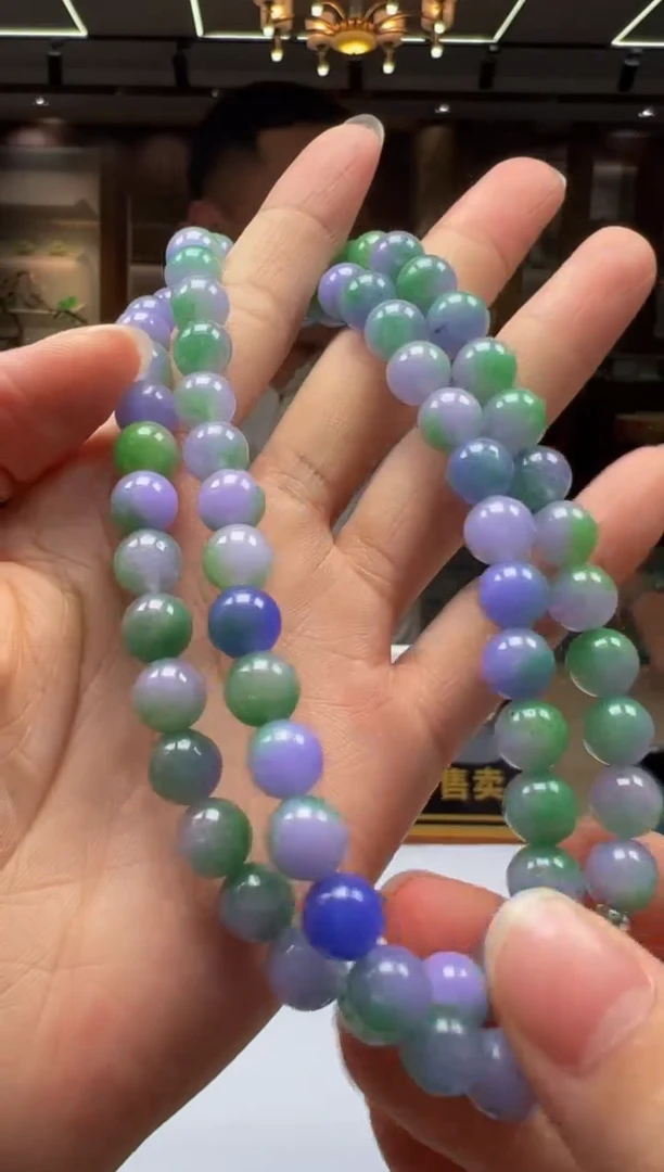 翡翠未镶嵌颈饰F2025-5-13-9