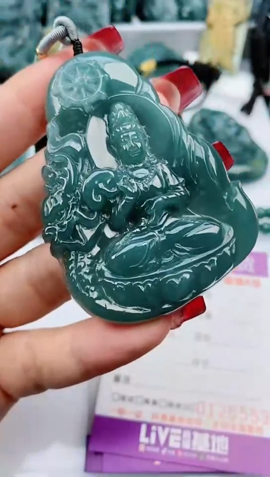 【闪购商品】翡翠颈饰未镶嵌