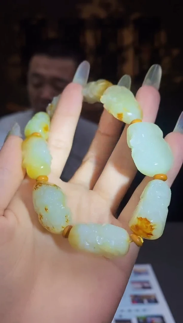 和田玉未镶嵌颈饰C374