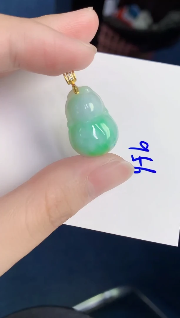 颈饰未镶嵌翡翠天然翡翠缅甸A货