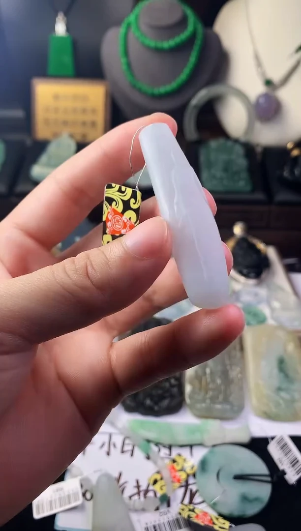 未镶嵌定制翡翠哥*了毛货不退不换