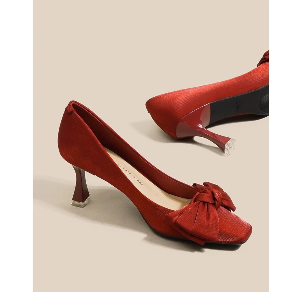 meichen/美晨中式红色秀禾婚鞋新款春绸缎敬酒服高跟鞋伴娘单鞋女