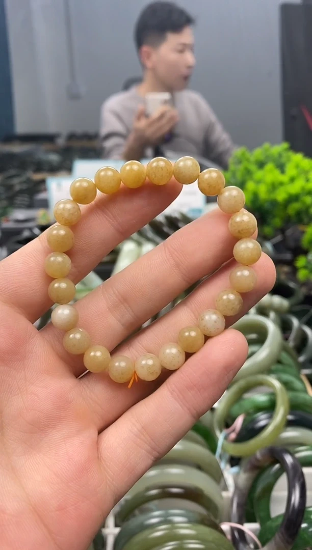 未镶嵌手镯和田玉8mm