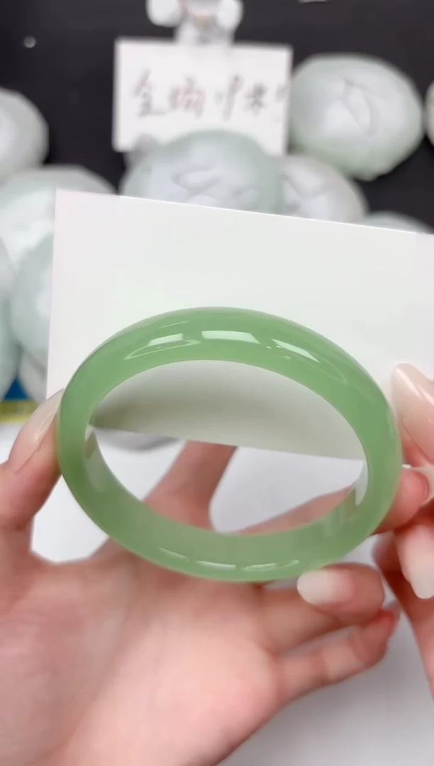 未镶嵌手镯石英质玉172-62.3