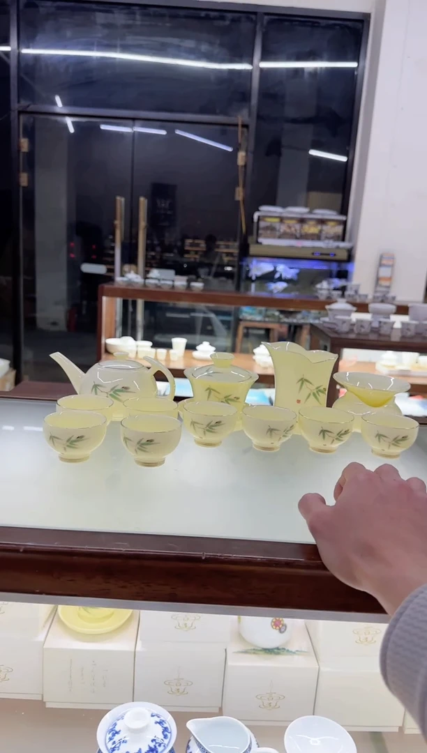 【闪购商品】瓷片言泥言泥言泥@YN129