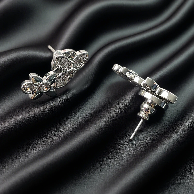 合金耳饰 8366 合金锆石耳钉 设计师款 精致百搭 2025新款彩色